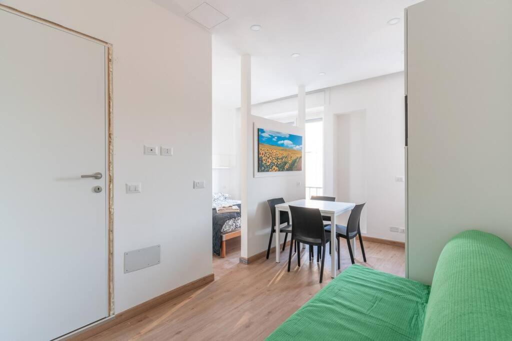 Cimiano Suite 22, New Apartment Milán Exterior foto